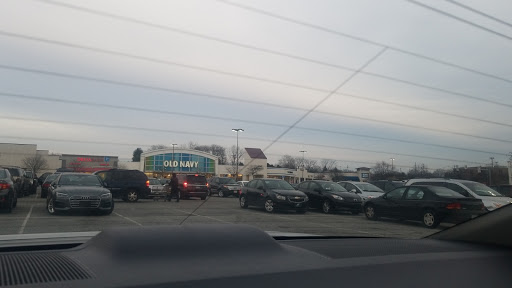 Clothing Store «Old Navy», reviews and photos, 400 S State Rd, Springfield, PA 19064, USA