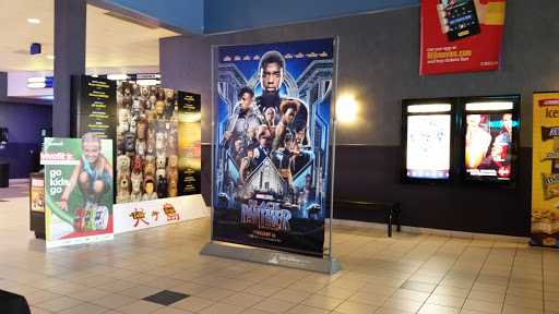 Movie Theater «Regal Cinemas Valley Mall 16», reviews and photos, 17301 Valley Mall Rd, Hagerstown, MD 21740, USA