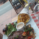 Photo n° 1 de l'avis de MARYDO. fait le 06/08/2018 à 21:00 pour La Cour à Saintes-Maries-de-la-Mer