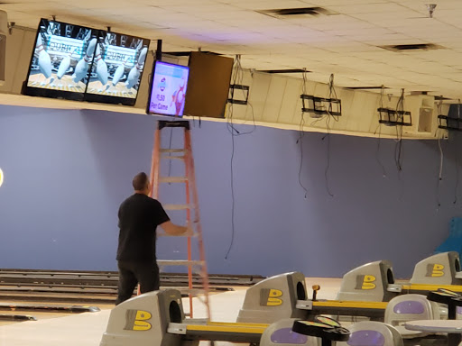 Bowling Alley «Lane Glo North», reviews and photos, 6935 Ridge Rd, Port Richey, FL 34668, USA