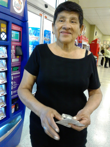 Shopping Mall «La Belle Plaza Shopping Center», reviews and photos, 1535 S Highland Ave, Clearwater, FL 33756, USA