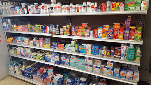 Grocery Store «Real Deal Grocery», reviews and photos, 803 W Main St, Molalla, OR 97038, USA