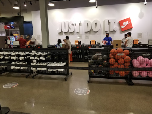 Sporting Goods Store «Nike Factory Store», reviews and photos, 447 Great Mall Dr #484, Milpitas, CA 95035, USA