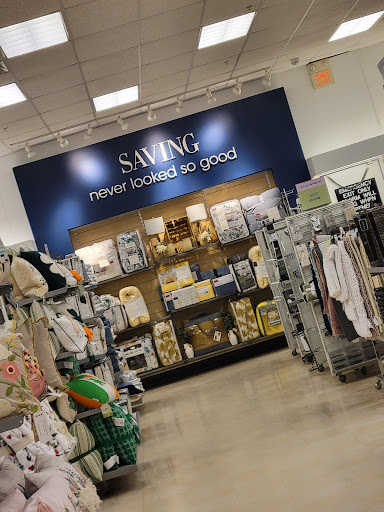 Shopping Mall «Airport Mall», reviews and photos, 1129 Union St, Bangor, ME 04401, USA