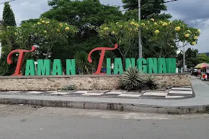 Taman Tiangnam image