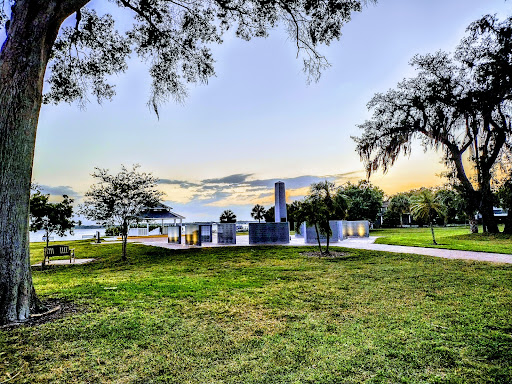Memorial Park «Veterans Memorial Park», reviews and photos, 250 Shore Dr E, Oldsmar, FL 34677, USA