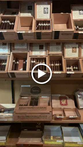 Cigar Shop «Tobacco Road Fine Cigars, Indoor Golf & Gifts.», reviews and photos, 3118 S Cooper St, Arlington, TX 76015, USA
