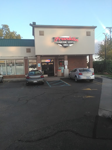 Franklin Liquor & Deli, 28500 Franklin Rd, Southfield, MI 48034, USA, 