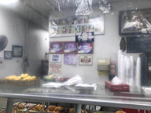 Donut Shop «Jelly Donut», reviews and photos, 8111 Van Nuys Blvd # 101, Van Nuys, CA 91402, USA