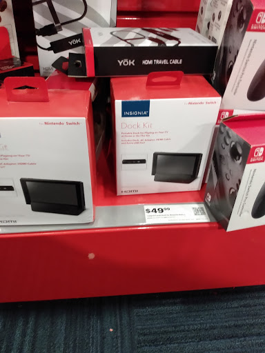 Electronics Store «Best Buy», reviews and photos, 7830 Plaza Blvd, Mentor, OH 44060, USA