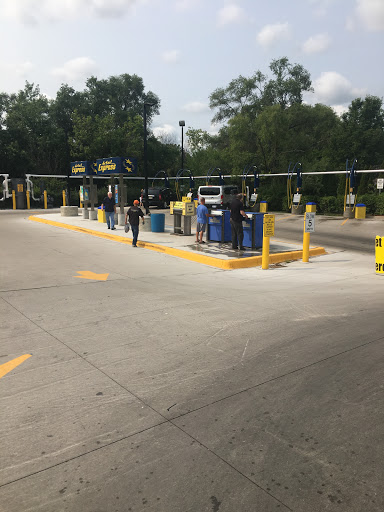 Car Wash «Dales Car Wash», reviews and photos, 14560 Telegraph Rd, Taylor, MI 48180, USA