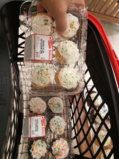 Grocery Store «Strack & VanTil Food Market», reviews and photos, 2168 W US Hwy 30, Valparaiso, IN 46385, USA