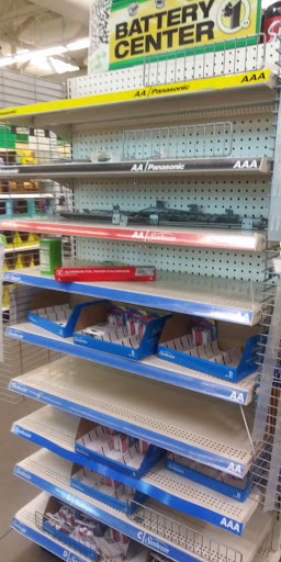 Dollar Store «Dollar Tree», reviews and photos, 1840 Long Beach Blvd, Long Beach, CA 90806, USA