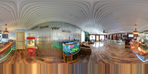 Cigar Shop «Electric Smoke Vapor House», reviews and photos, 322 S Anderson St, Tullahoma, TN 37388, USA