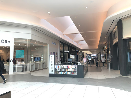 Shopping Mall «Del Amo Fashion Center», reviews and photos, 3525 W Carson St, Torrance, CA 90503, USA