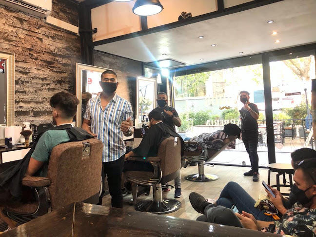 Opiniones de Kairos Barber Club en Providencia - Barbería