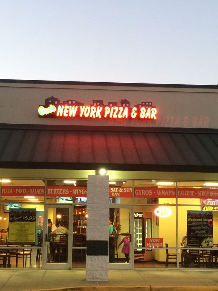 Guss New York Pizza