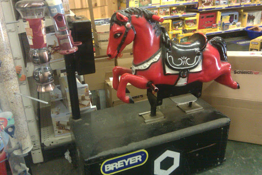 Pet Supply Store «Sutter Orchard Supply», reviews and photos, 573 Bridge St, Yuba City, CA 95991, USA