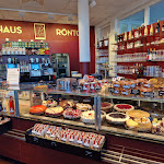 Photo n°2 de l'avis de Klaus.e fait le 07/03/2023 à 14:40 sur le  Classic Café Röntgen I Meeresblick à Kühlungsborn