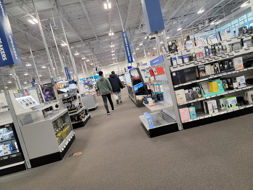 Electronics Store «Best Buy», reviews and photos, 251 Nassau Park Blvd, Princeton, NJ 08540, USA