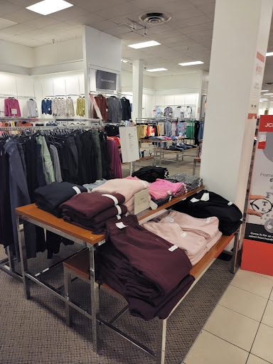 Shopping Mall «Valley Fair Mall», reviews and photos, 3601 2700 W, West Valley City, UT 84119, USA