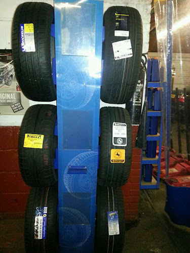 North Finchley Tyres - London