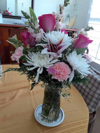 Florist «Suntree Florist & Gifts», reviews and photos, 6450 N Wickham Rd Suite 113, Melbourne, FL 32940, USA