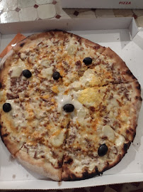 Plats et boissons du Pizzas à emporter GIGI'S PIZZA à Fréjus - n°3