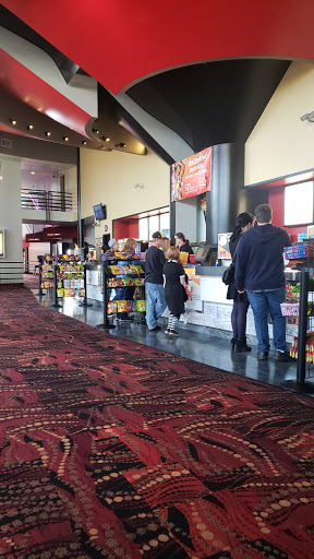 Movie Theater «Regal Cinemas Vancouver Plaza», reviews and photos, 7800 NE 4th Plain Rd, Vancouver, WA 98662, USA