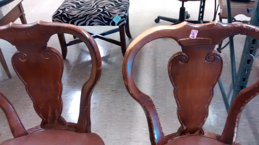 Thrift Store «Maj-R Thrift & Discount Store Grandview», reviews and photos, 1500 Main St, Grandview, MO 64030, USA