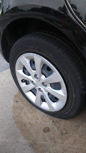 Tire Shop «Martino Tire of Miami Beach», reviews and photos, 1850 Alton Rd, Miami Beach, FL 33139, USA