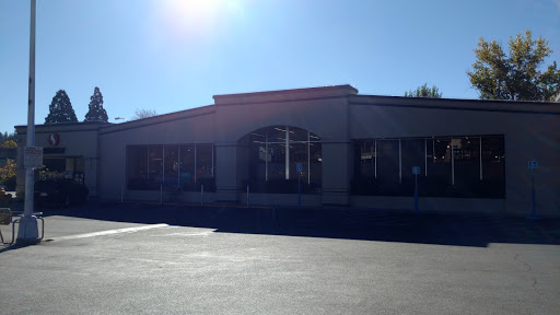 Grocery Store «Safeway», reviews and photos, 105 Neal St, Grass Valley, CA 95945, USA