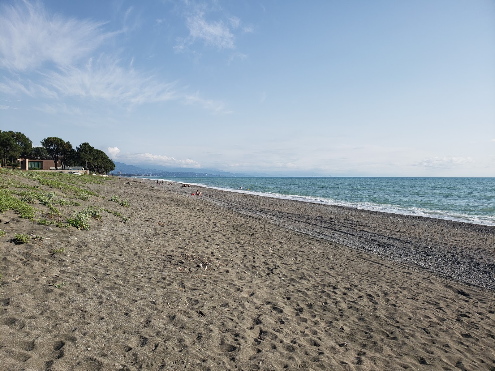 Zdjęcie Kobuleti beach IV z powierzchnią szary kamyk