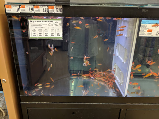 Pet Supply Store «Pet Supplies Plus», reviews and photos, 3100 Manchester Rd, Akron, OH 44319, USA