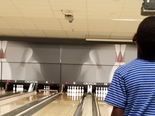 Bowling Alley «Crofton Bowling Centre», reviews and photos, 2115 Priest Bridge Dr, Crofton, MD 21114, USA