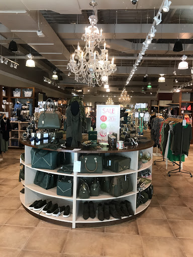 Fashion Accessories Store «Charming Charlie», reviews and photos, 600 Silks Run #1255, Hallandale Beach, FL 33009, USA