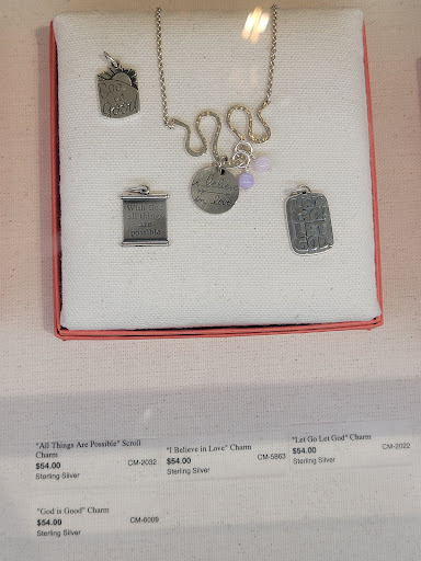 Jewelry Store «James Avery Jewelry», reviews and photos, 5315-A Farm to Market 1960 Rd W, Houston, TX 77069, USA