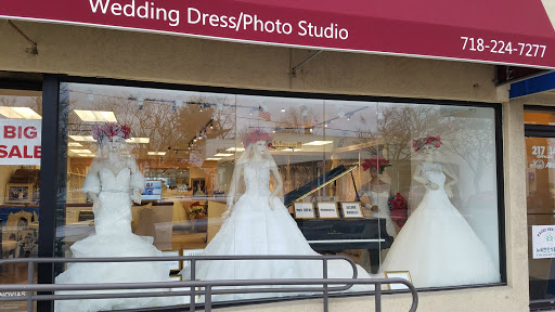 Bridal Shop «Best Total Wedding Plaza», reviews and photos, 194-20 Northern Blvd, Flushing, NY 11358, USA