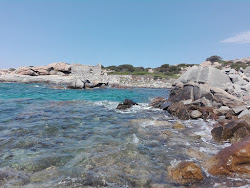 Foto di Spiaggia Cala Francese con una costa spaziosa