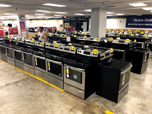 Appliance Store «Sears Outlet», reviews and photos, 3825 Forsyth Rd, Winter Park, FL 32792, USA