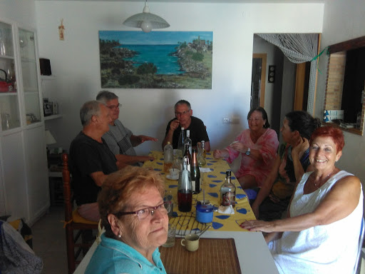 Les Mil I Una.   .   .   