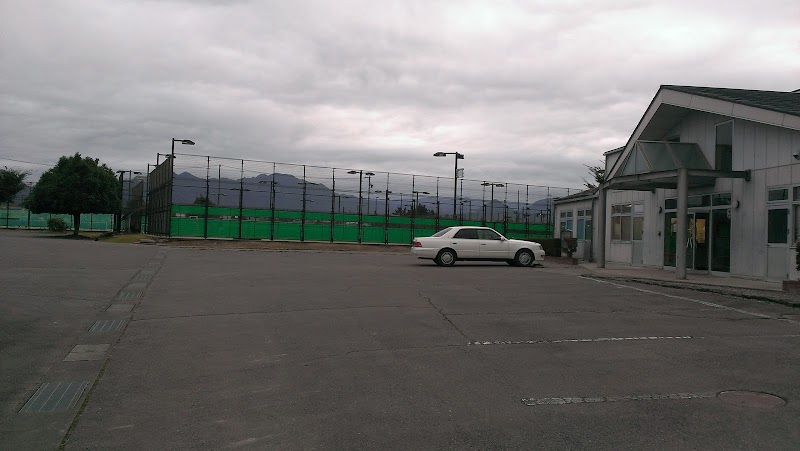 上田古戦場公園 テニスコート