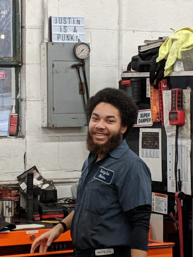 Auto Repair Shop «Rising Sun Motors», reviews and photos, 9001 Rhode Island Ave, College Park, MD 20740, USA