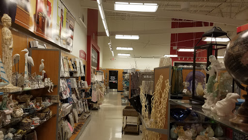 Department Store «T.J. Maxx», reviews and photos, 800 Cypress Gardens Blvd, Winter Haven, FL 33880, USA