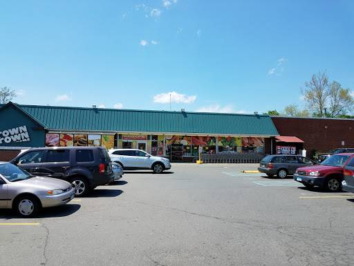 Grocery Store «C-Town Supermarkets», reviews and photos, 45 North St, Danbury, CT 06810, USA