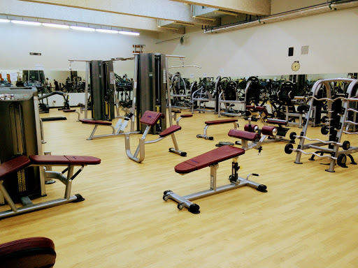 مبنى 11 – صالة الألعاب 