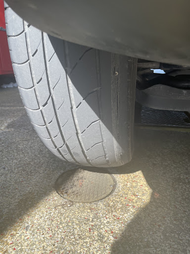 Car Dealer «L. T. Begnal Motor Co, Inc.», reviews and photos, 515 Albany Ave, Kingston, NY 12401, USA