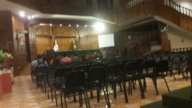 Opiniones de Auditorio Colegio de Abogados de La Libertad en Trujillo - Abogado