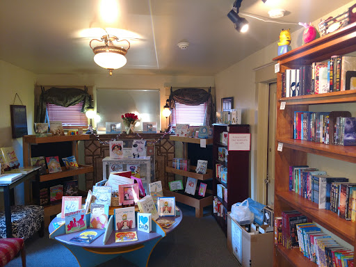 Book Store «Dog Ears Bookstore», reviews and photos, 688 Abbott Rd, Buffalo, NY 14220, USA