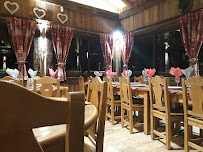 Atmosphère du Restaurant français Auberge de la Pointe D Orchex à Thyez - n°4